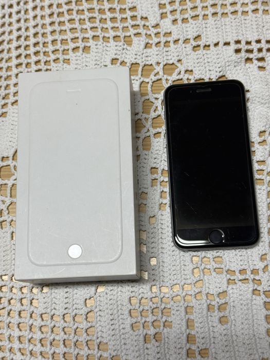 Apple iPhone 6 16GB Cinzento - Livre