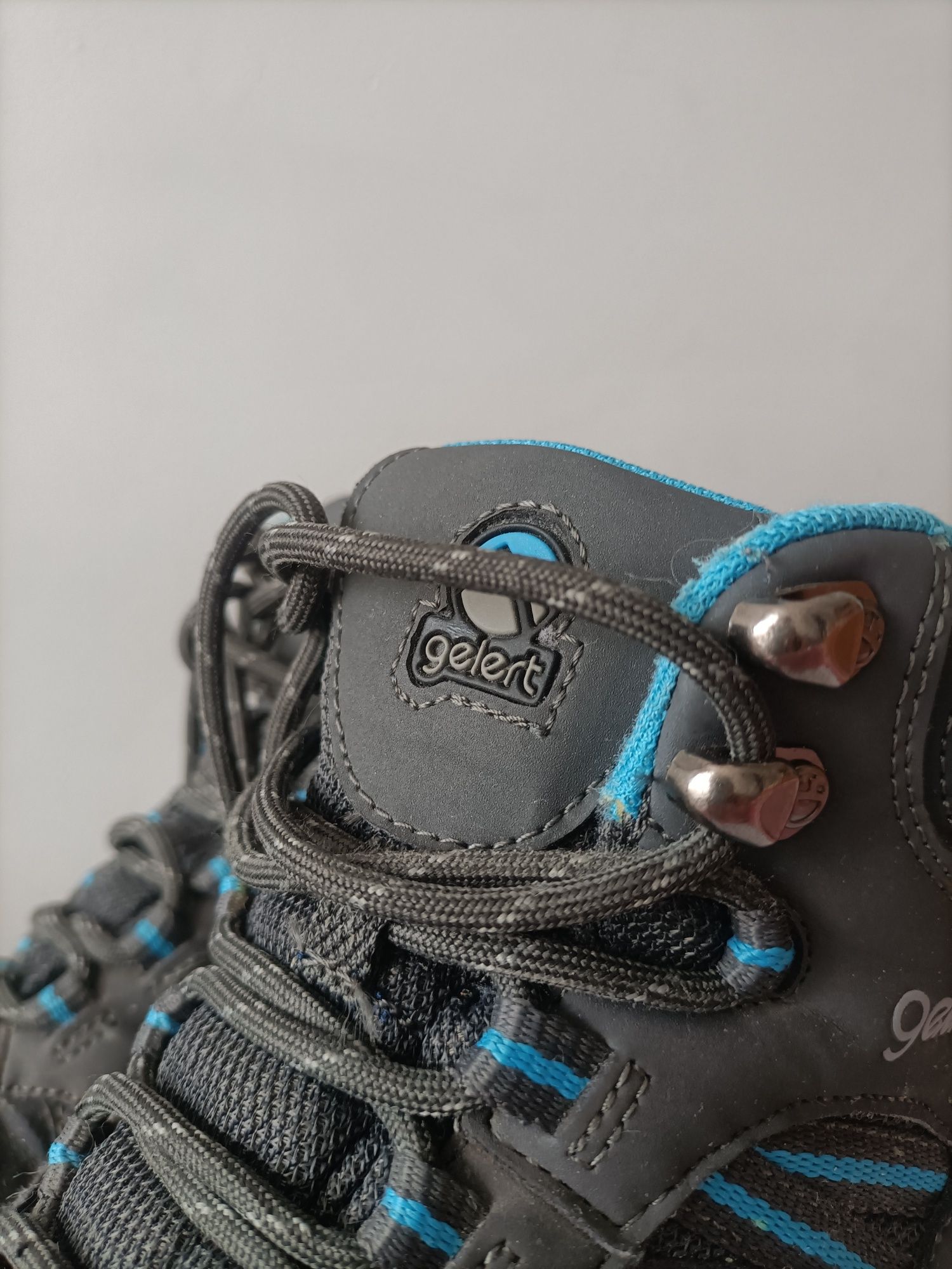 Buty trekkingowe gelert (rozmiar 37)