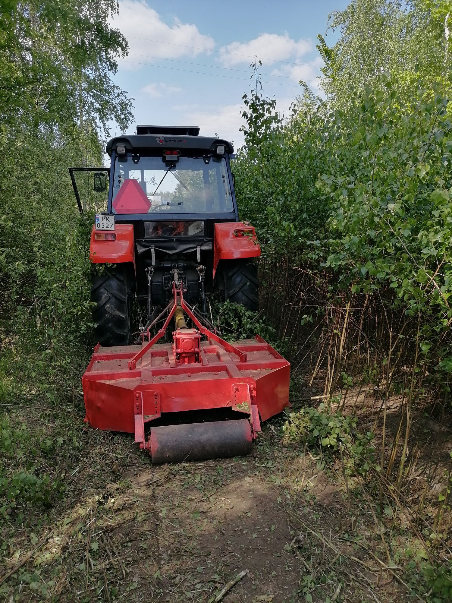 Koszenie trawy,nieużytków,działek,ściernisk.Kosiarka bijakowa, mulczer