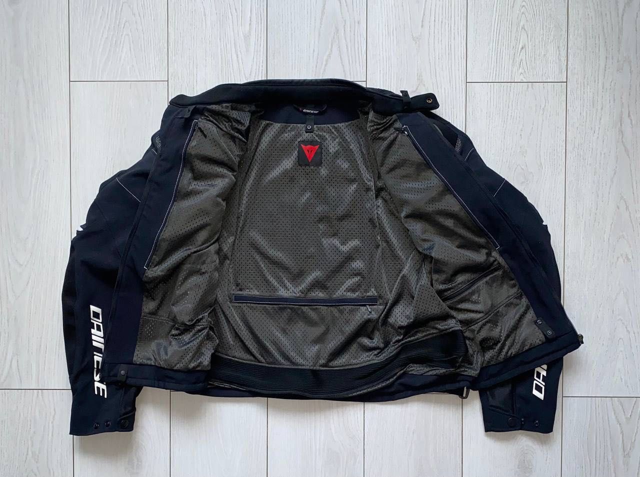 чоловіча мото куртка Dainese Dinamica Air D-Dry
size 58 (XL-XXL)