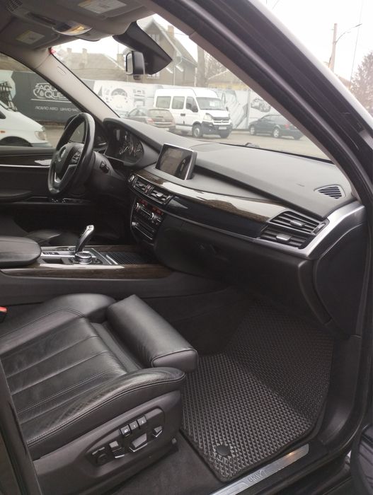 BMW X5 F15 3.0 бензин. пробіг210тис.