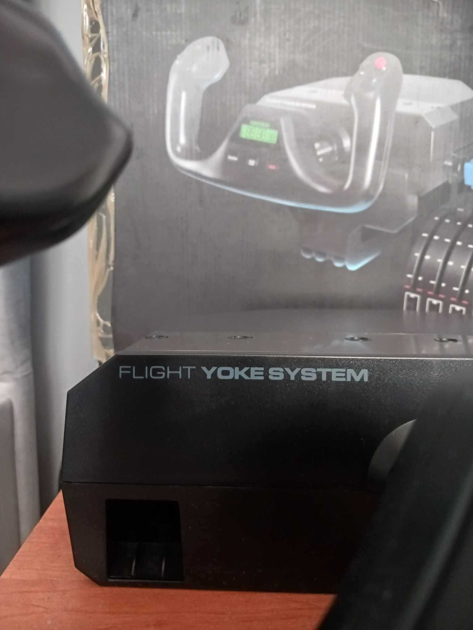 Logitech G Saitek PRO Flight Yoke System
