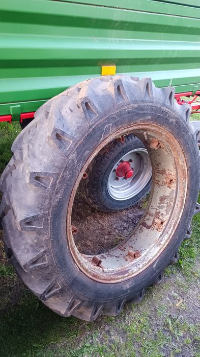 Koła Massey Ferguson 12.4/11 r32