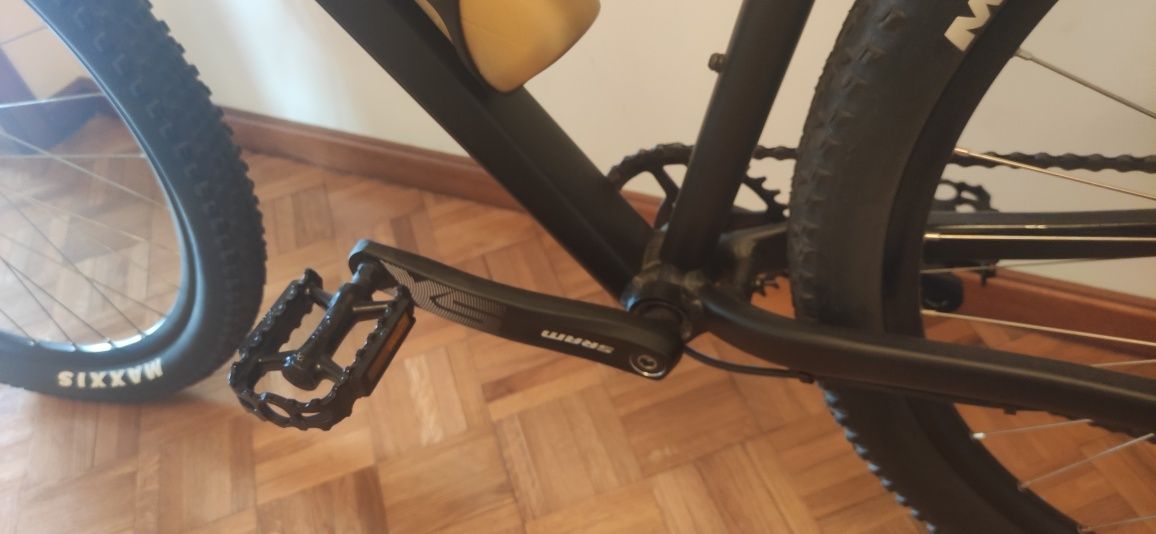 Bicicleta BTT KTM