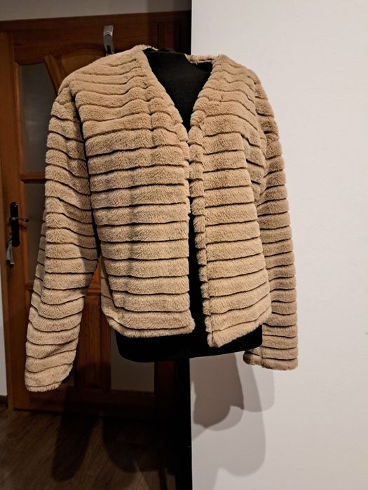 Futerko krótka stuczne / rozmiar M/ SHEIN