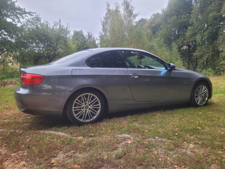 BMW E92 Coupe 320i