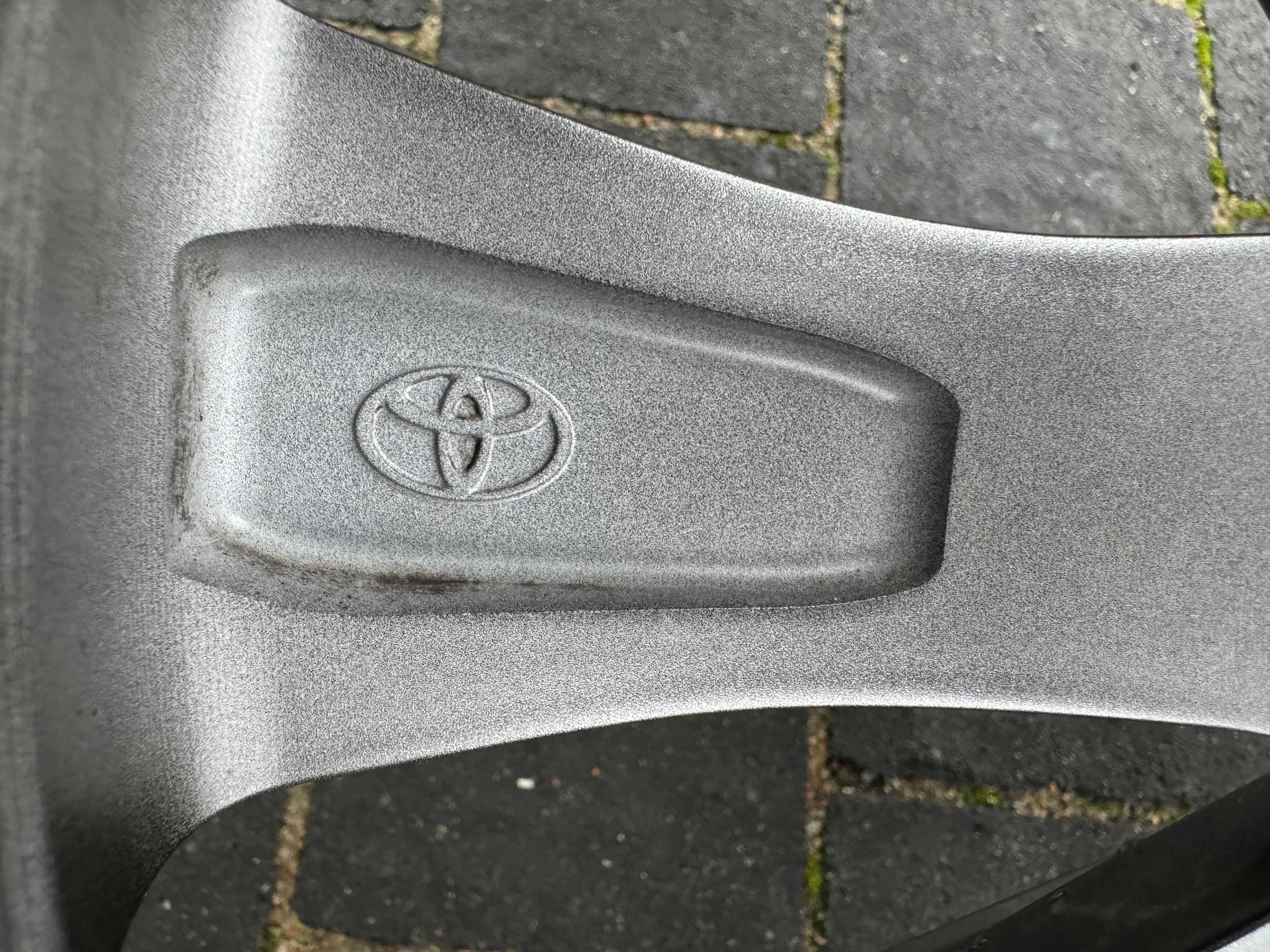 Lato R18 Toyota RAV-4,Suzuki VITARA, Wysyłka