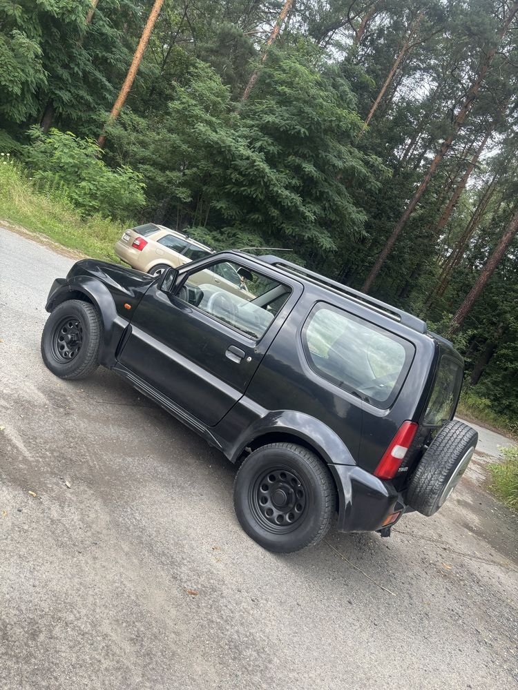 Suzuki jimny 1.3 benzyna 4x4/dobry stan/ opłaty wazne rok