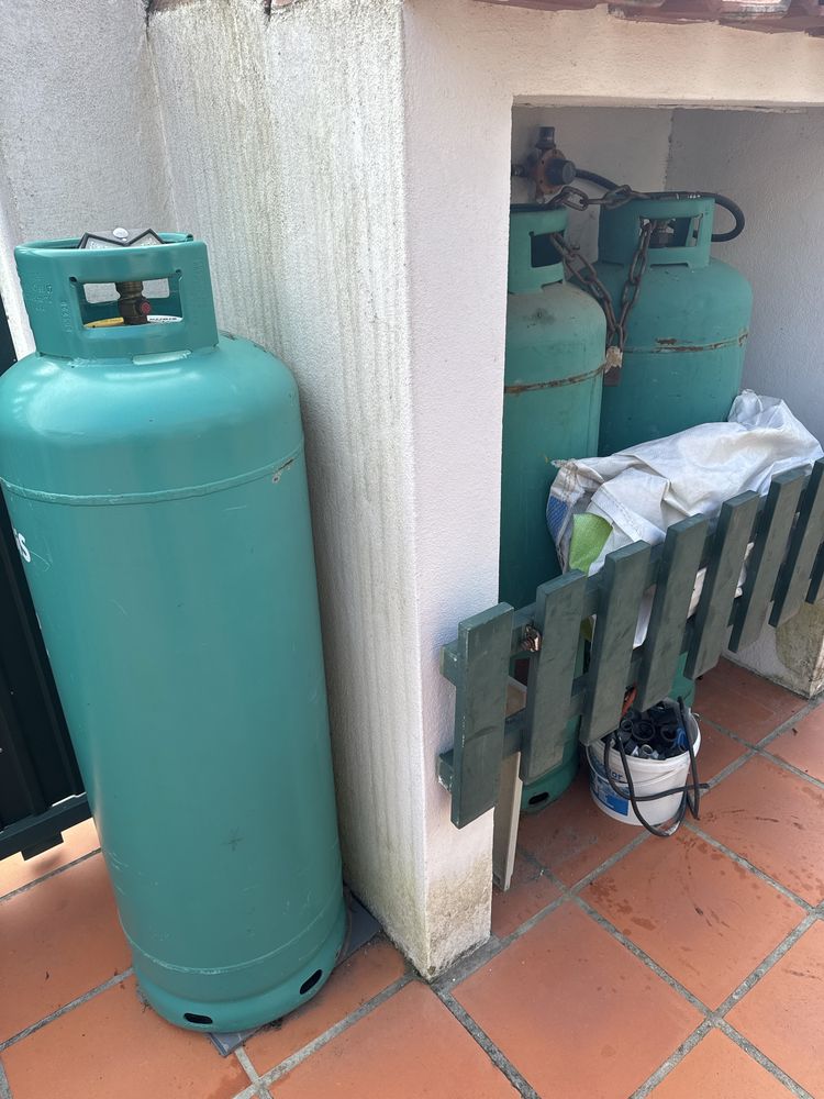 Fogao butano pequeno com bilha gas