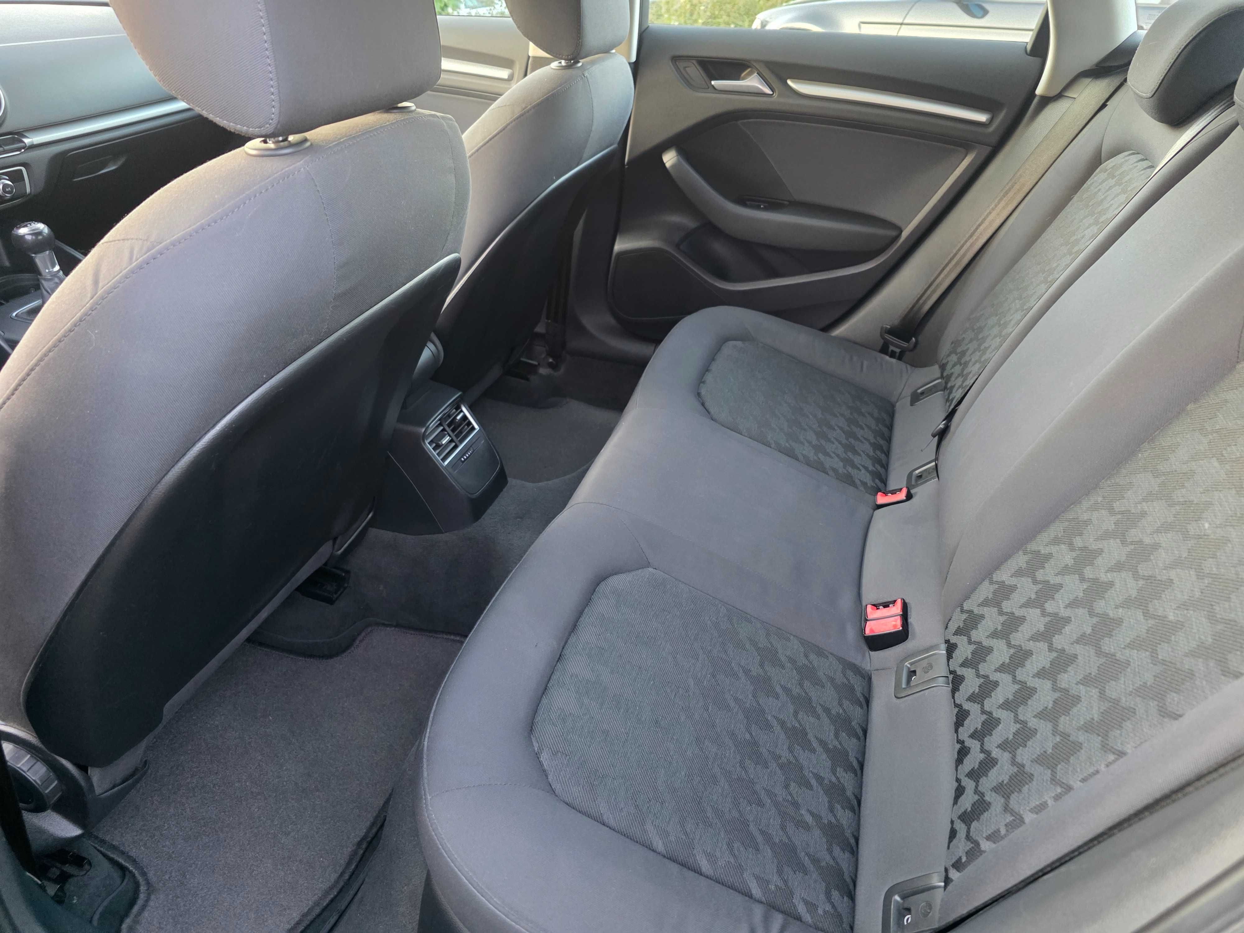 Audi A3 Sportback 1.6 TDI Attraction Ultra