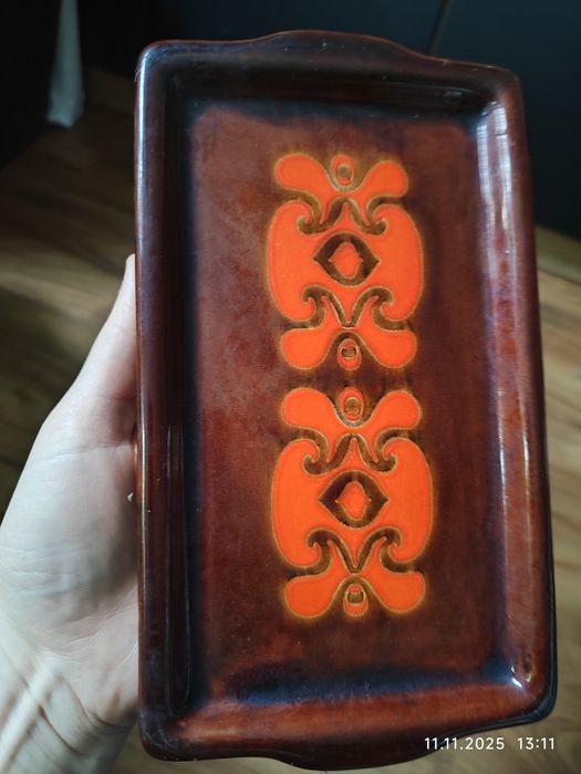 Taca, podstawka ceramiczna. Wzór ludowy