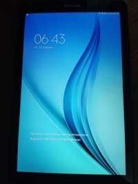 Планшет Samsung Galaxy Tab E 9.6 SM-T561 3G 8Gb  в гарному стані