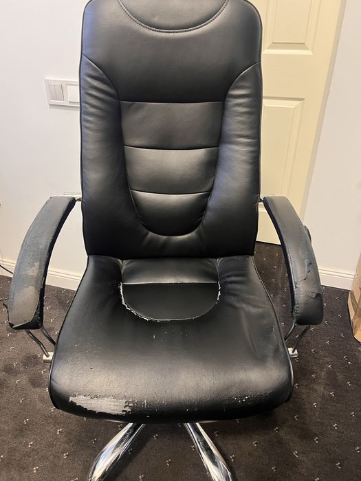 Крісло офісне, NowyStyl, б/у, потертості