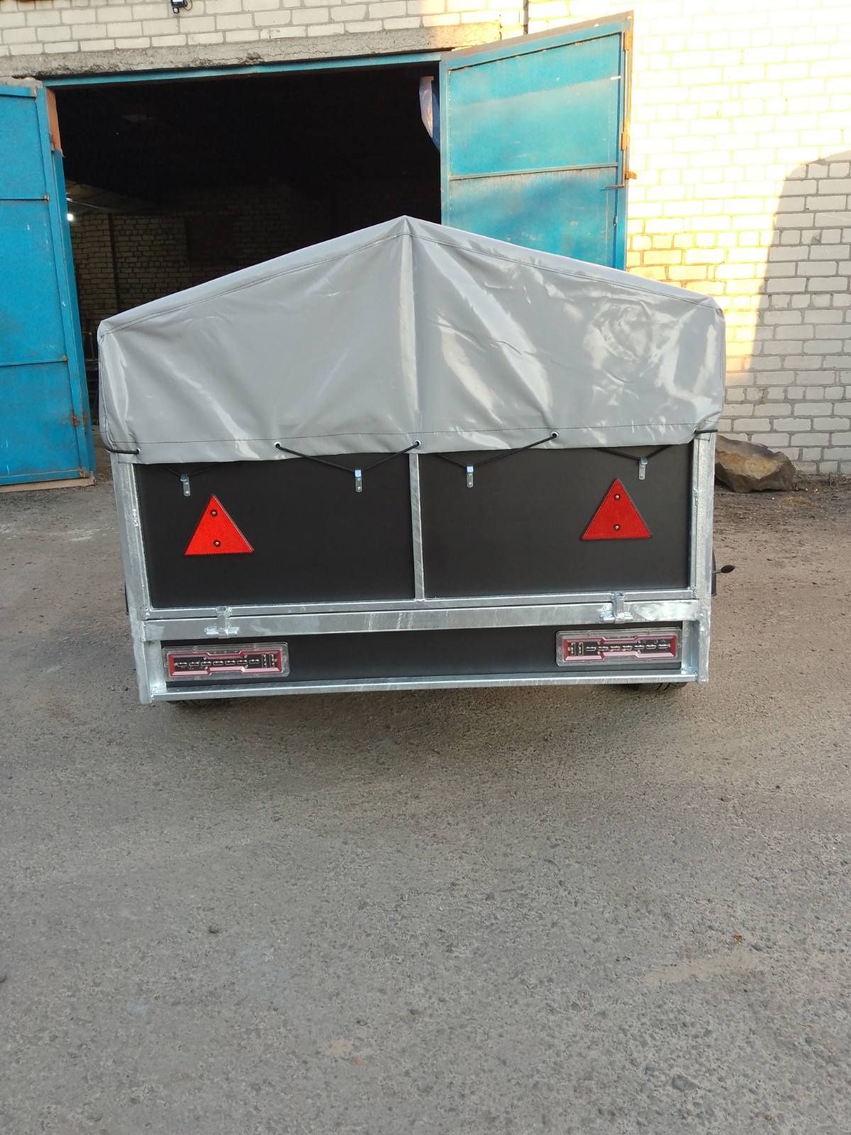 Продам прицеп новий оцинкований 1.30ш*2.15д*0.40в