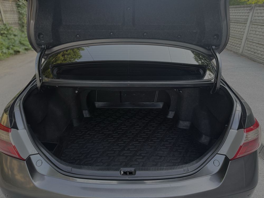 Toyota Camry 2.4 Газ/Бензин