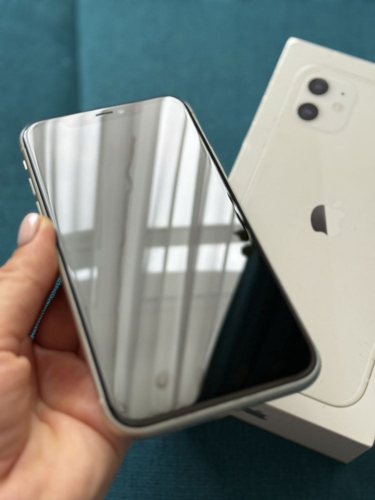 iPhone 11 на 128 АКБ 100%