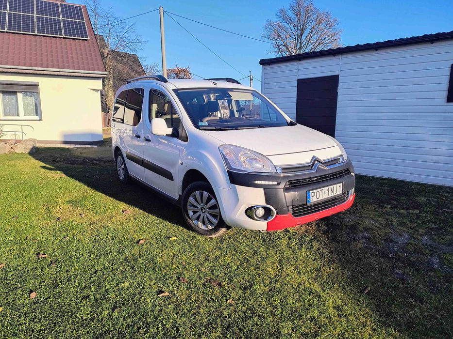 Citroen Berlingo XTR 2013r. 1,6 HDI 92KM
