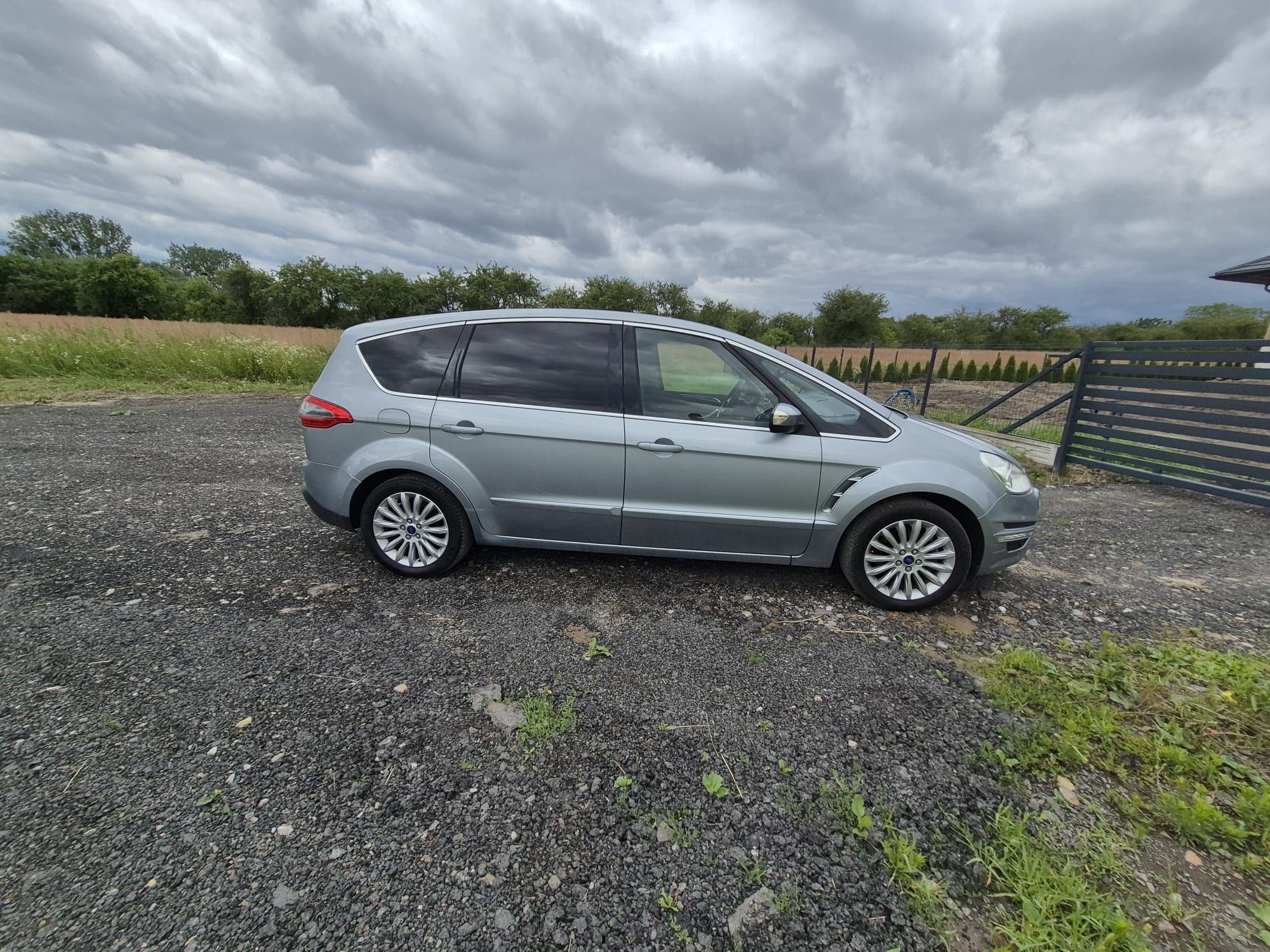 Ford S-max 2013 r 2.0 tdci  7 miejsc .