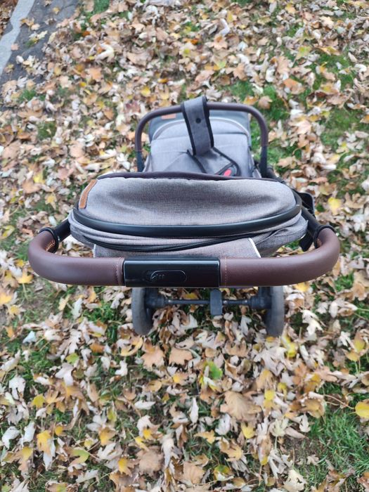 Прогулянкова коляска Ninos Nava, Black, чорний