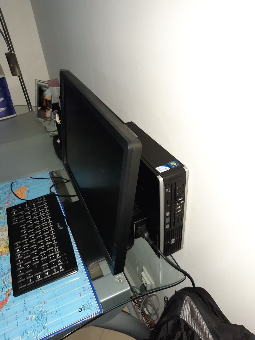 Desktop HP Compac e Monitor Dell 8000 (Como Novo)