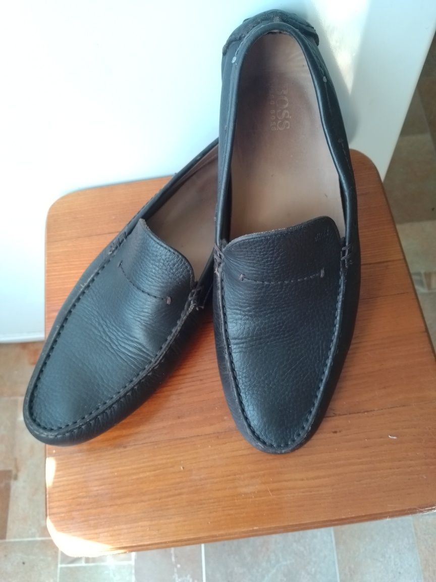 Продам туфли мокасины hugo boss 41