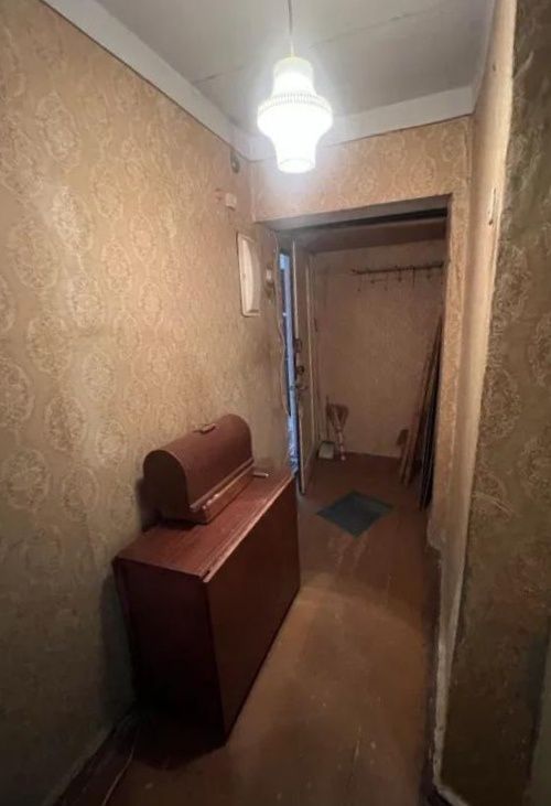 1-комн на ХТЗ ул. 12-го Апреля.