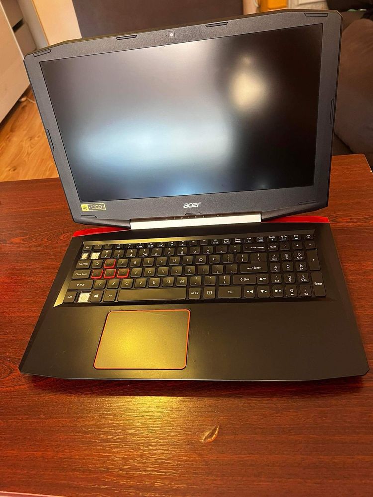 Acer Aspire VX (GTX 1050Ti, 32GB, 2x SSD, I7)