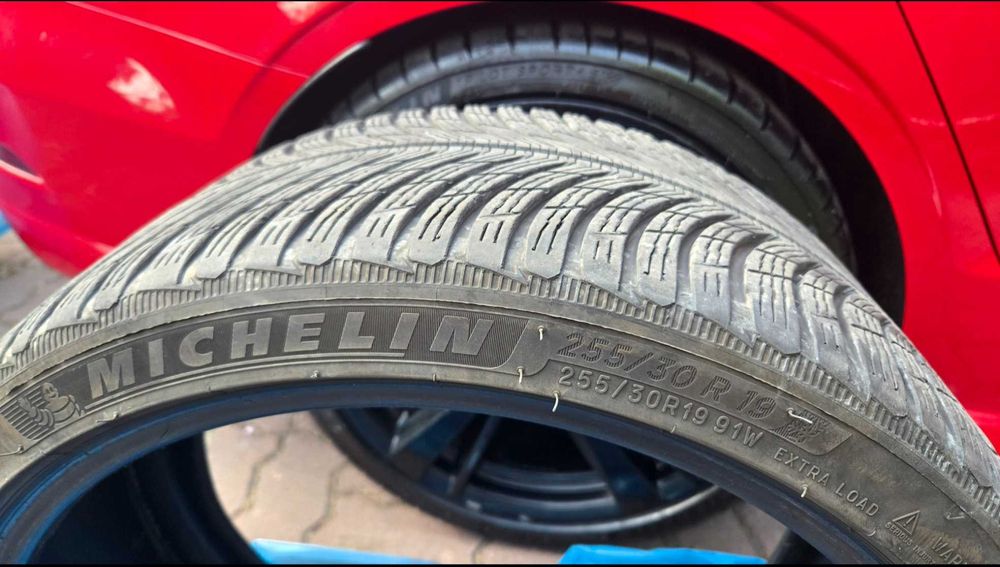 Opony zimowe Michelin Pilot Alpin 5 (2x 255x30x19, 2x 235x35x19) Rs3