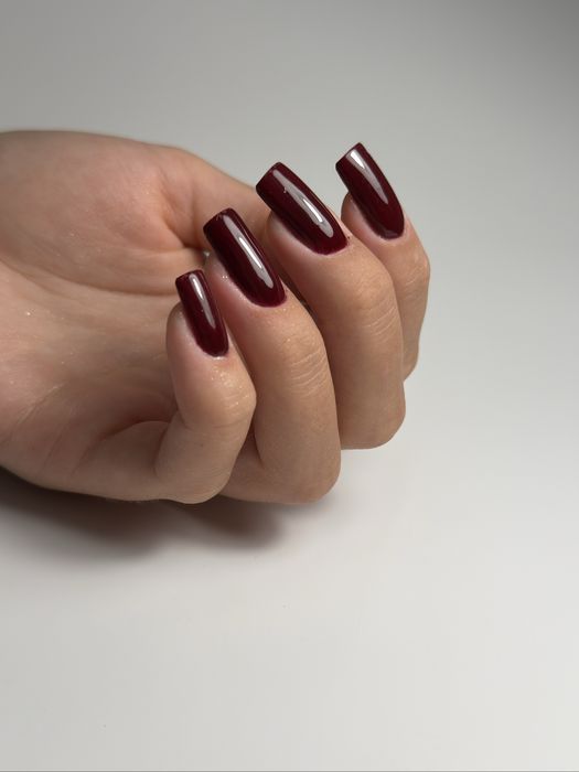 Modelka na paznokcie