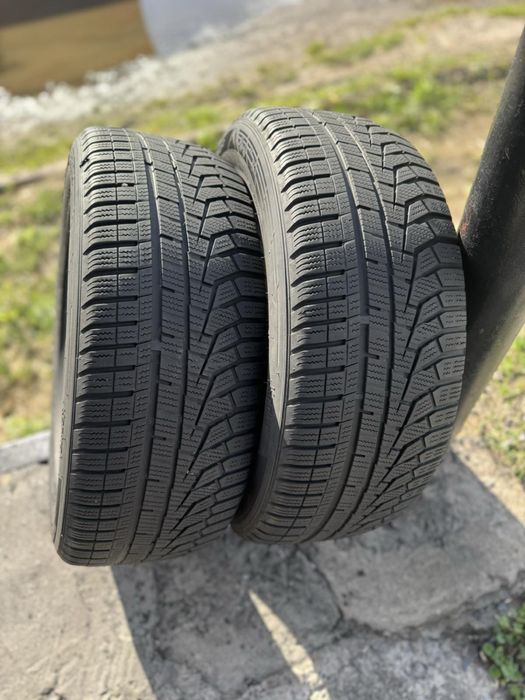 Зимові шини Hankook 215/55 R16