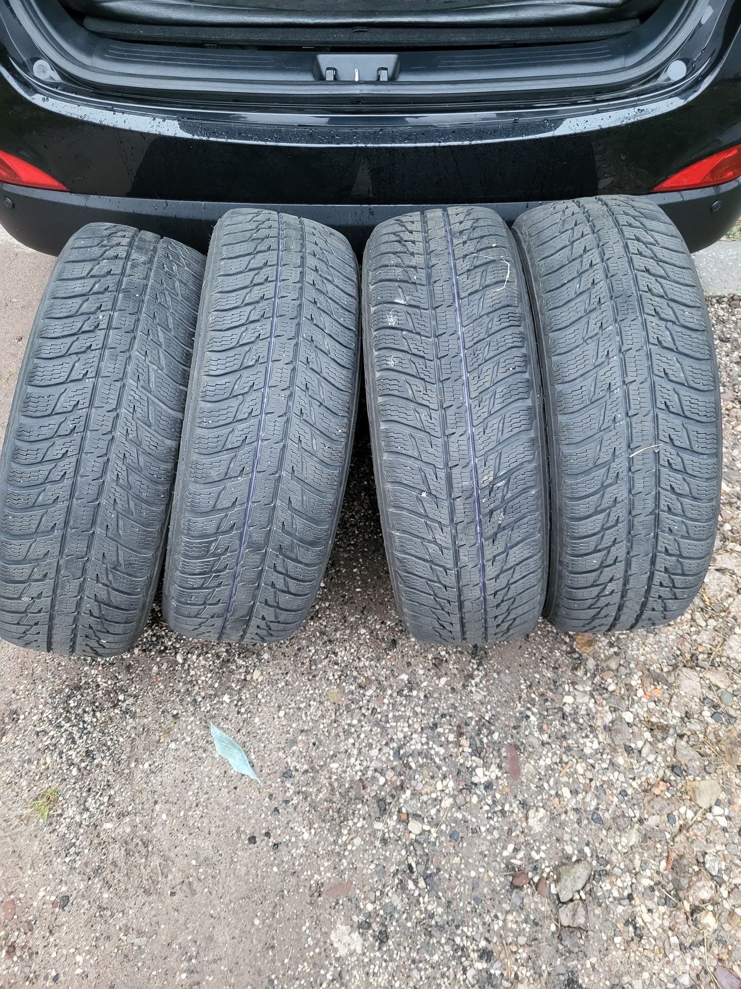 Sprzedam opony zimowe Nokian 225/65/R17