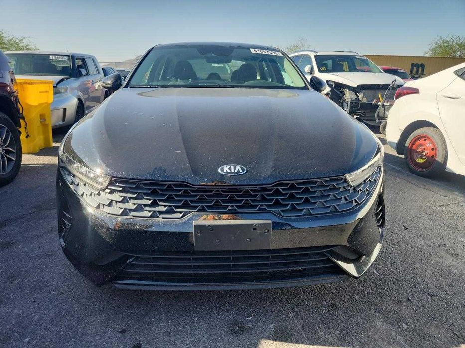 KIA K5 Lx   2021