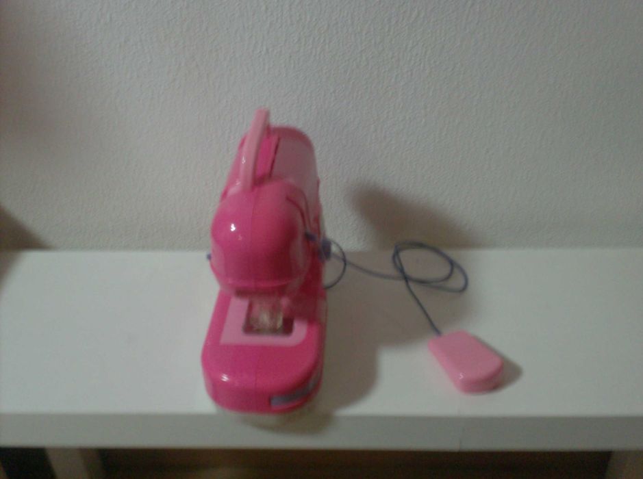 Máquina de Costura de Brincar