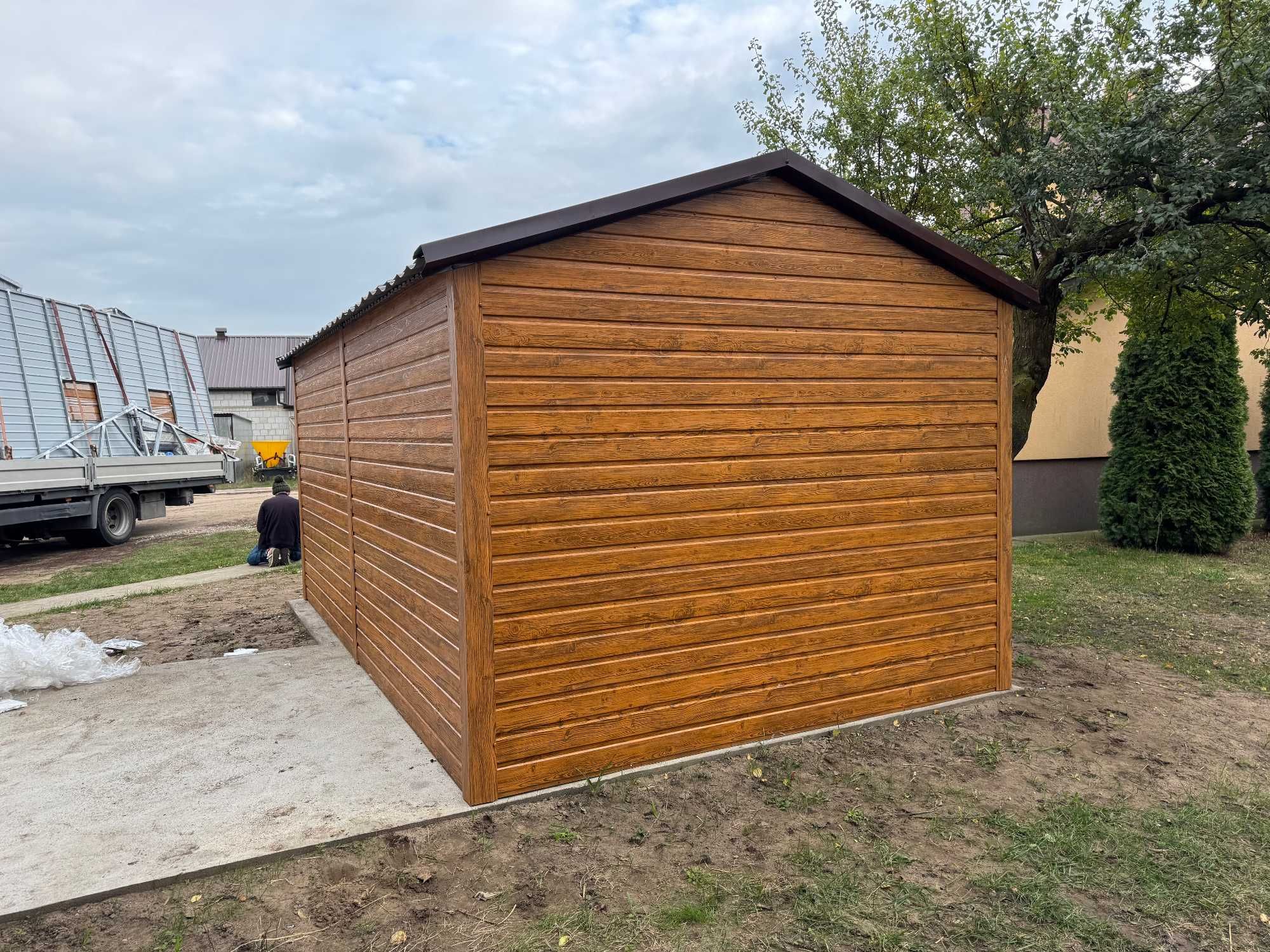 Garaż blaszany 3x5m, dwuspadowy, złoty dąb + orzech, blachodachówka