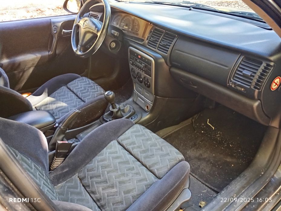 Opel Vectra B Caravan 2.0 (gasóleo)