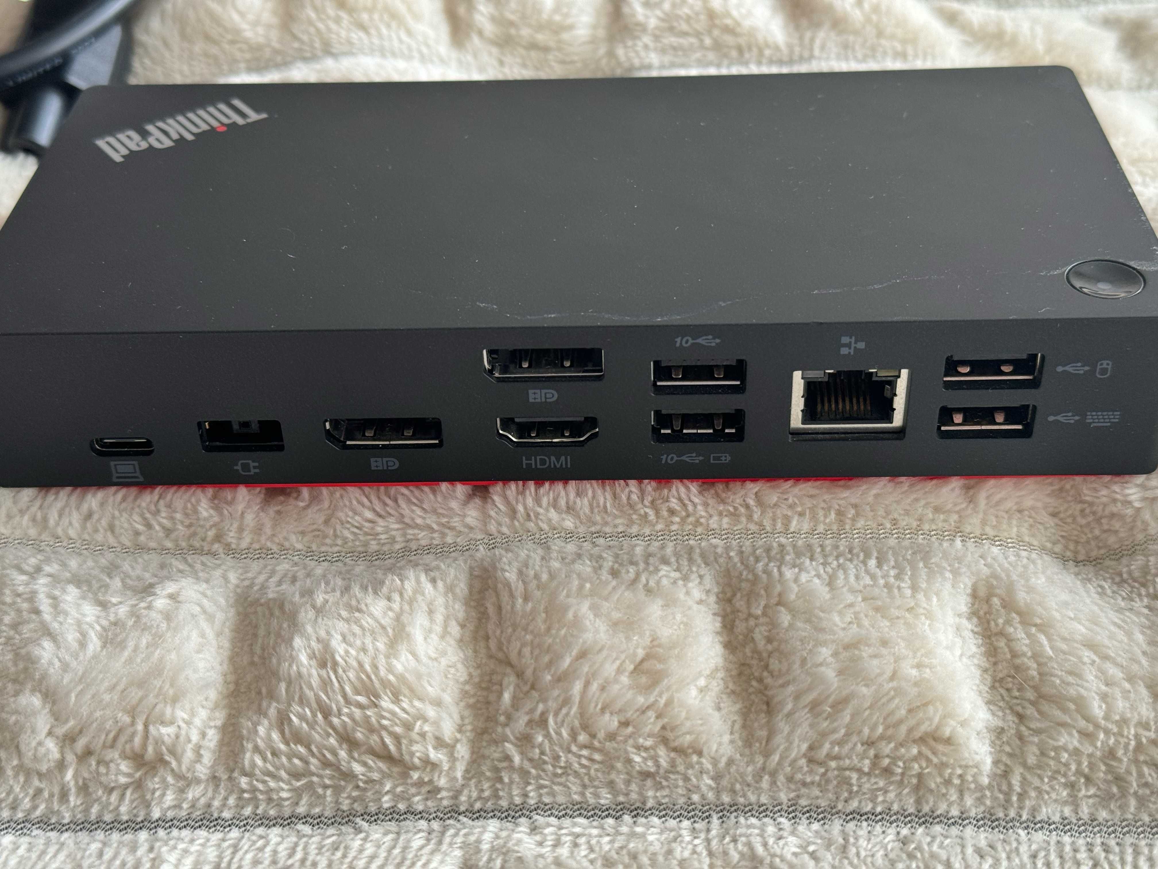 Lenovo ThinkPad Universal USB-C Dock