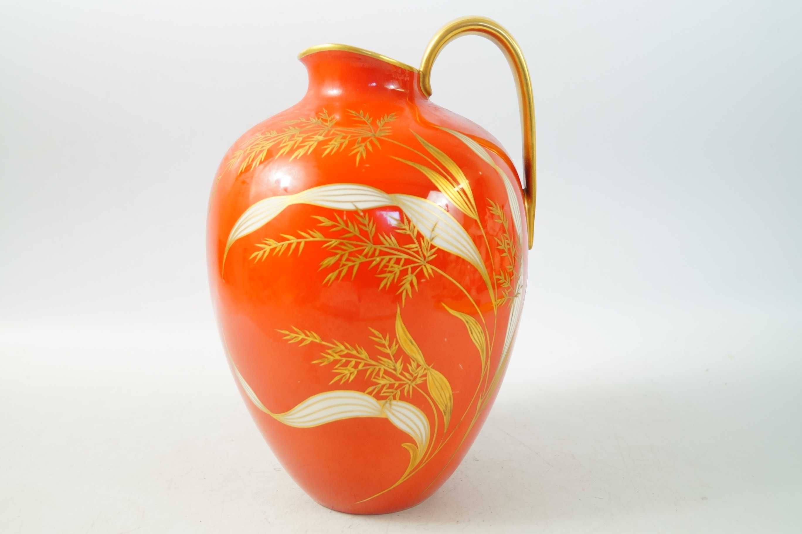 Porcelanowy wazon piękna forma ręcznie malowany