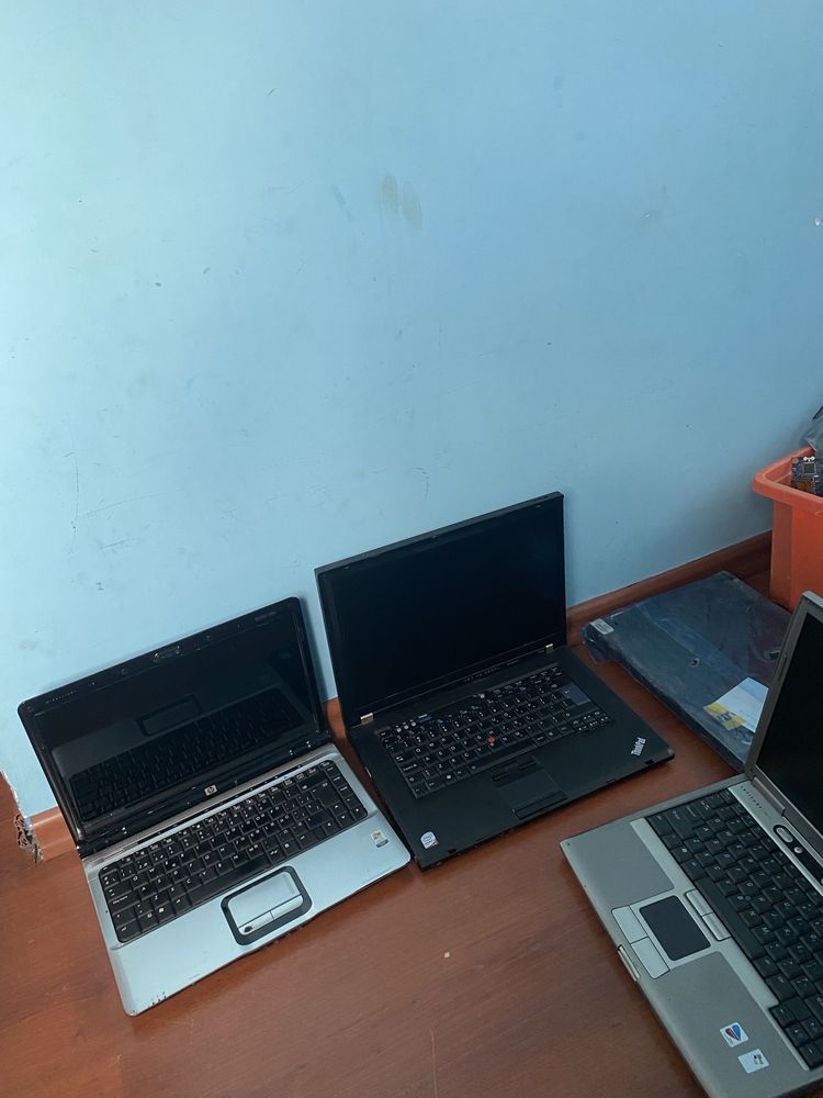 Laptopy rózne uszkodzone i dzialajace
