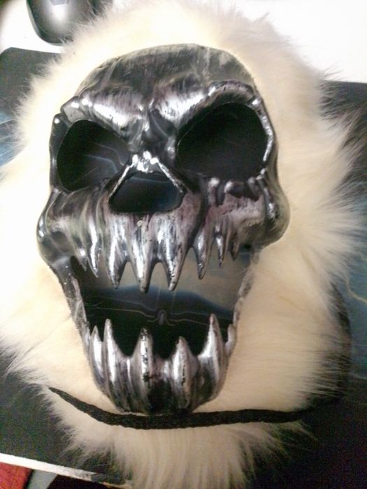 Продам маски для хеллоуина