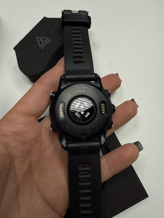 Смарт годинник Garmin Forerunner 955 black