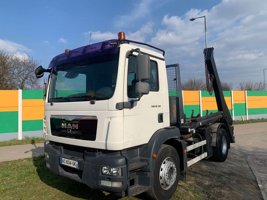 MAN TGM 18.330  MAN TGM 18.330 Bramowiec Palfinger m14 super366tys km