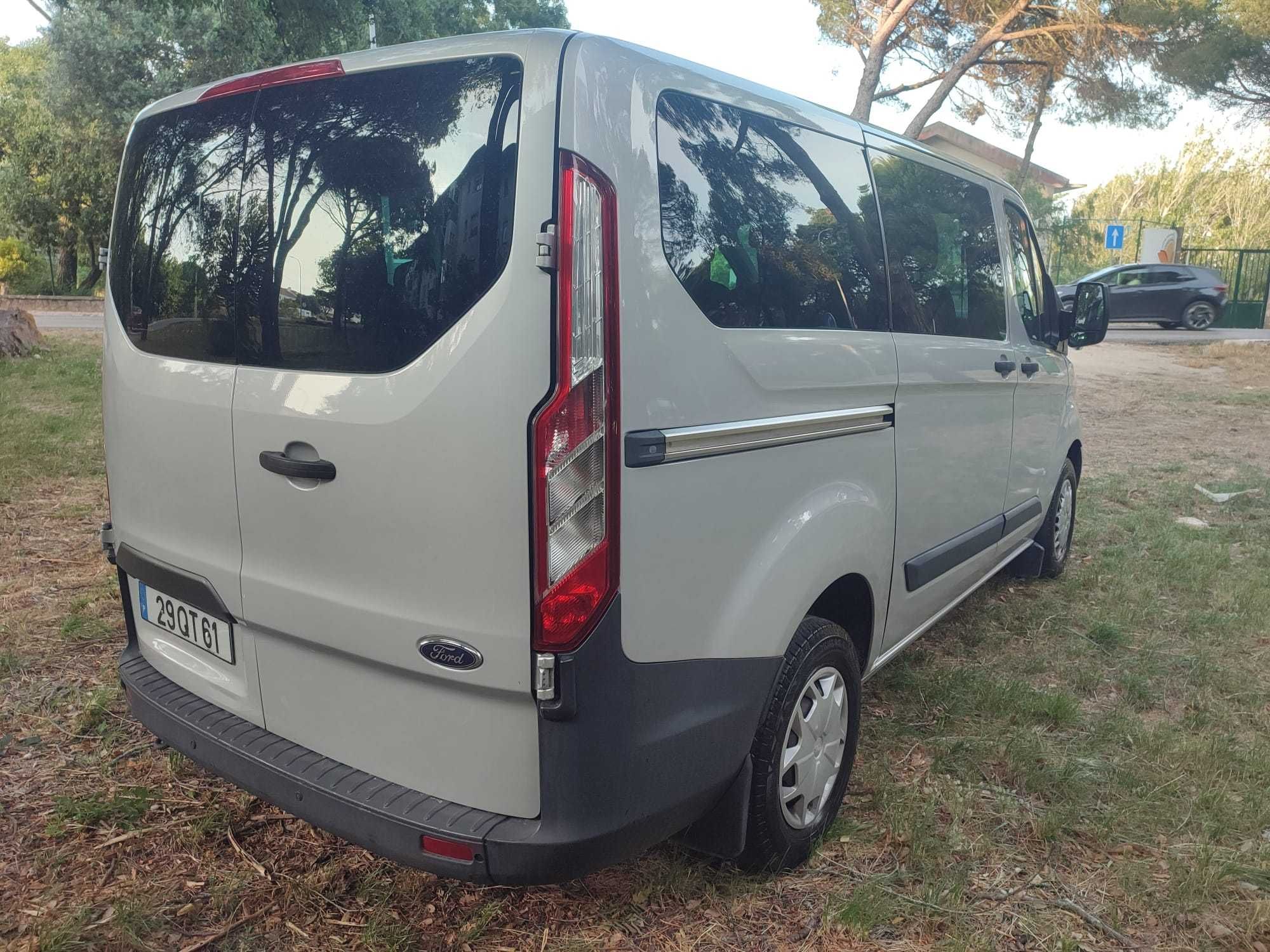 Ford Transit Custom 2.0 CV 9 lugares - apenas 150mil kms