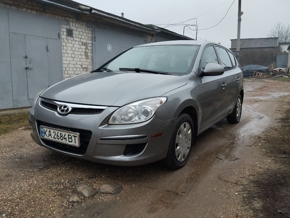 Продам Хундай елантра - 2,0л.автомат-2011г.