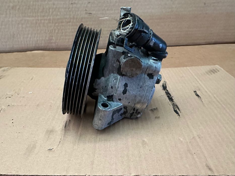 Bomba de Direção Assistida Ford Mondeo 1.8 TDCI 125CV MK4