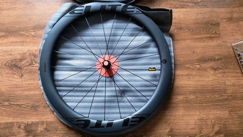 Nowe koła carbonowe ELITEWHEELS ENT 2.0