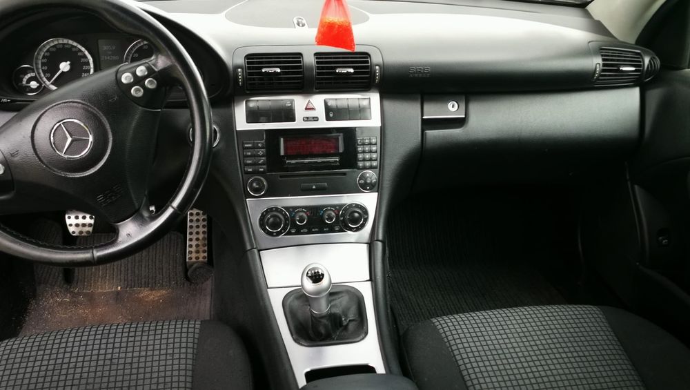 Mercedes C180 CLA 1.8 LPG Klimatyzacja