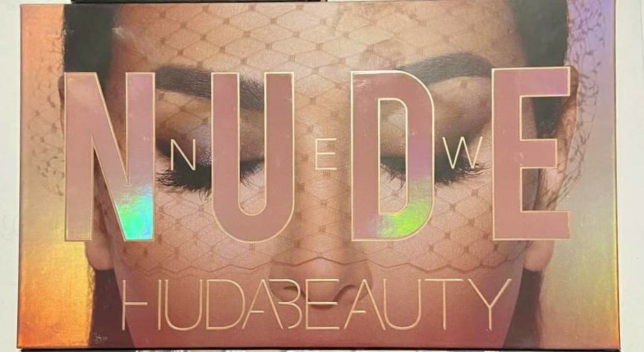 Huda Beauty New Nude paleta 18 cieni do powiek