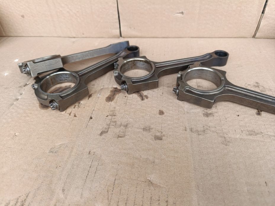 Шатуни 2.3 бензин Mazda 6 Mpv Ford Mondeo Maverick