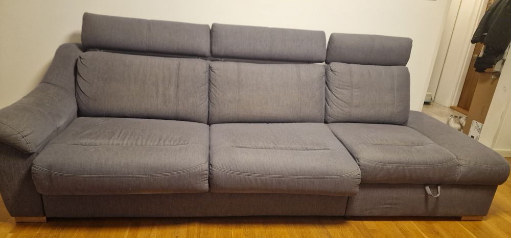 Sofa Bydgoskie Meble Sergio – funkcja spania, włoski stelaż