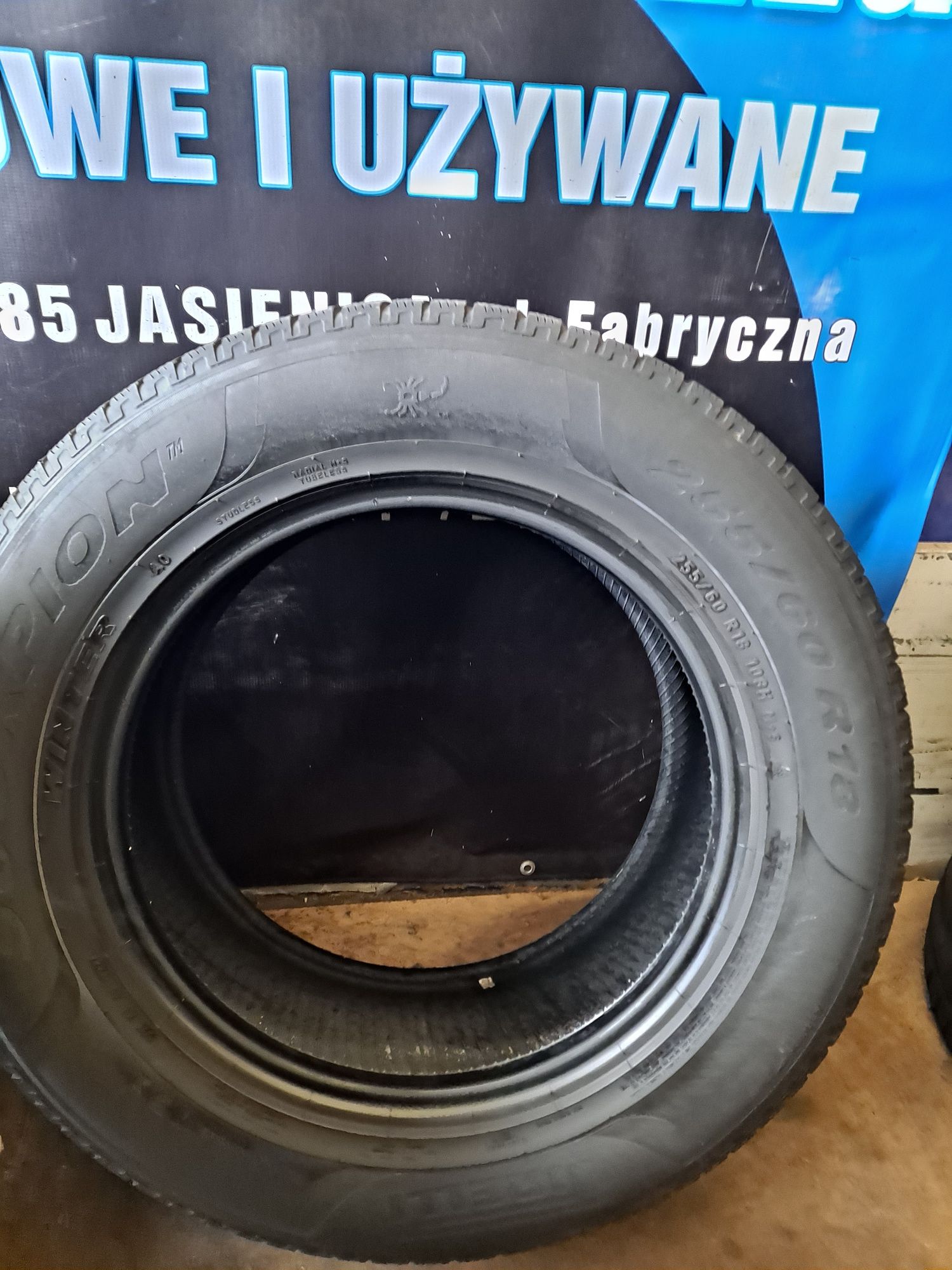 255/60/18  Opony zimowe Pirelli ładny Komplet !!